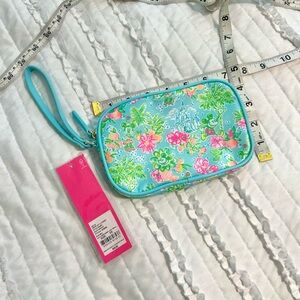 New Lilly Pulitzer Disney Wallet clutch bag purse palm trees Disney world Mickey